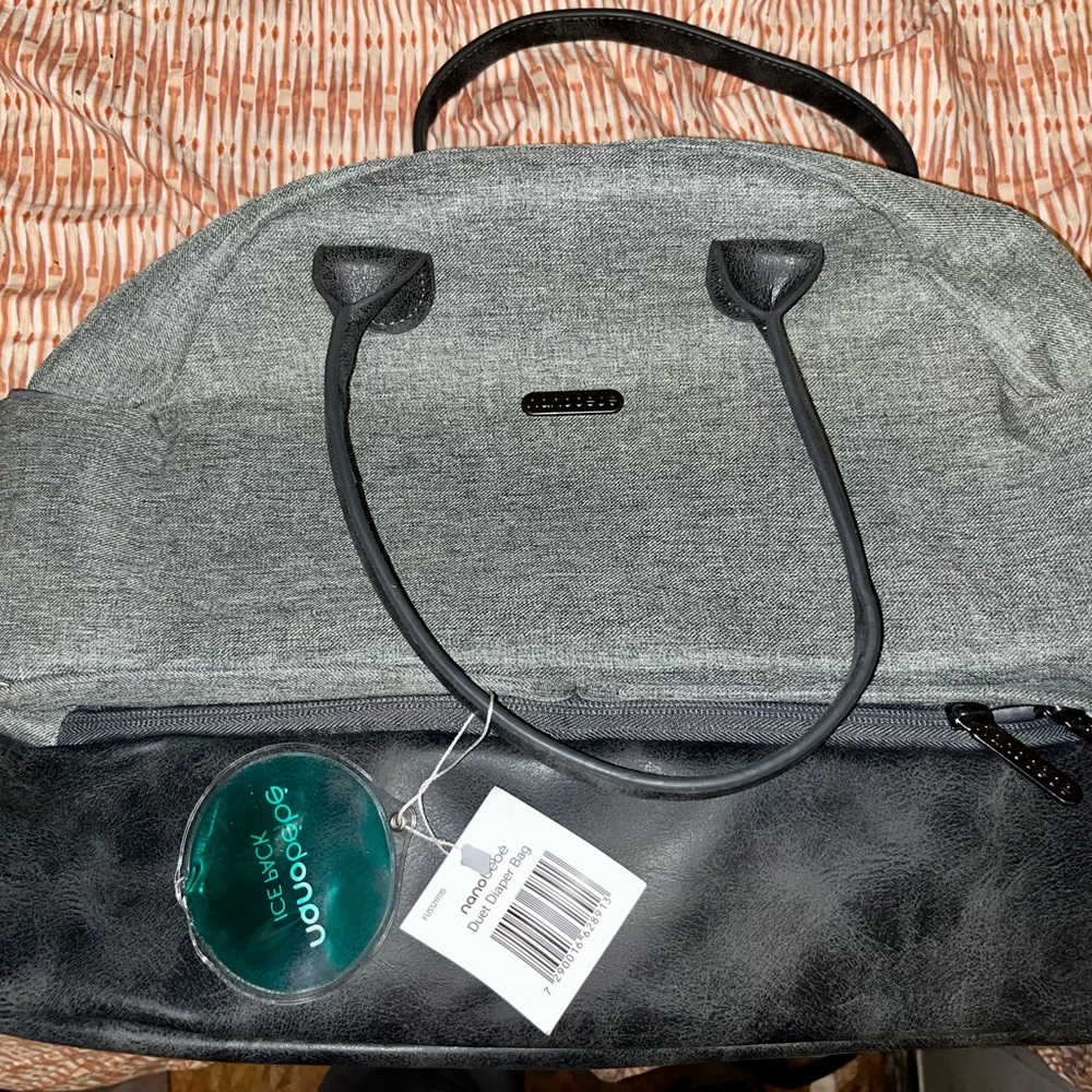 NWT Nano Bebe diaper bag and changing mat